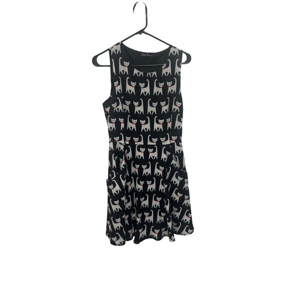 Poach Posh Cat Print Fit & Flare Dress Black White Sleeveless Novelty Quirky - Picture 3 of 10